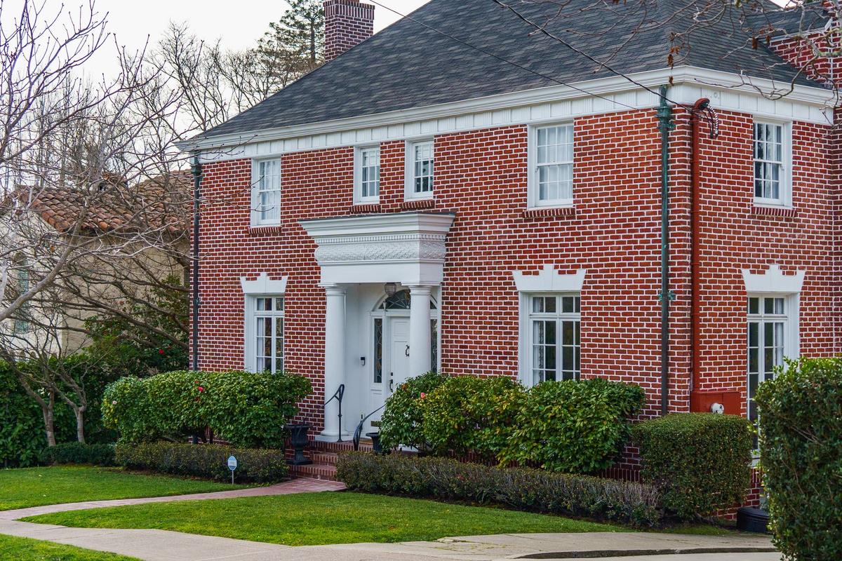 Cold-climate heat pump in Bexley